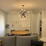 Flh Downtown Premium Ii 卡斯凯什