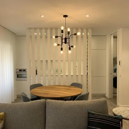 Flh Downtown Premium Ii Cascaes