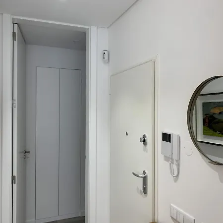 Flh Downtown Premium Ii Cascaes