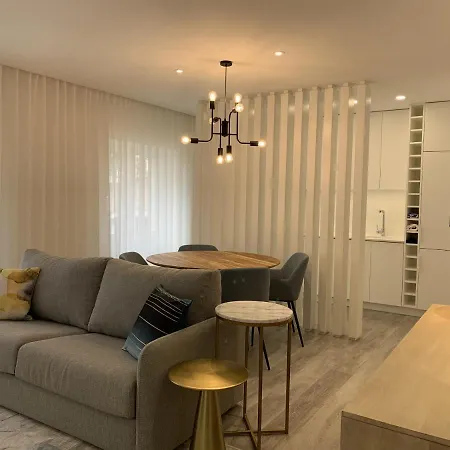 Flh Downtown Premium Ii Apartamento Cascaes
