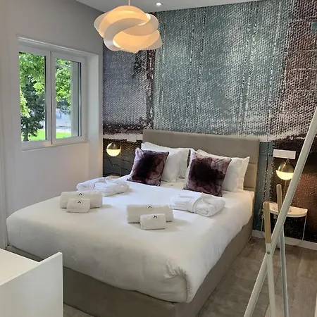 Flh Downtown Premium Ii Cascaes