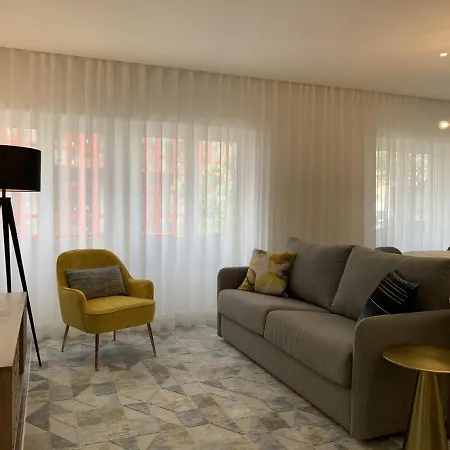 Apartment Downtown Premium 2 *